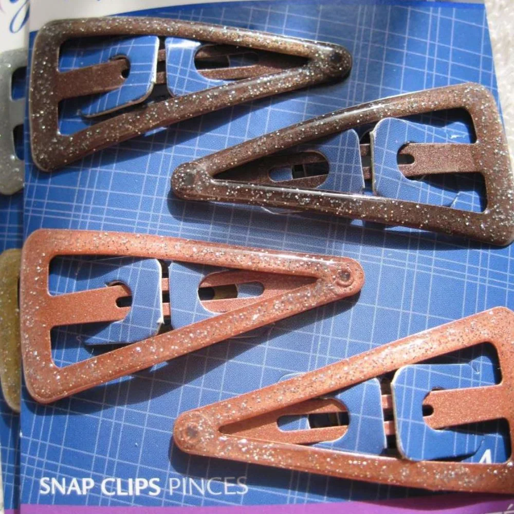 4 Goody Fashionow Triangle Glittery Epoxy Covered Metal Hair Snap Clips Glitter